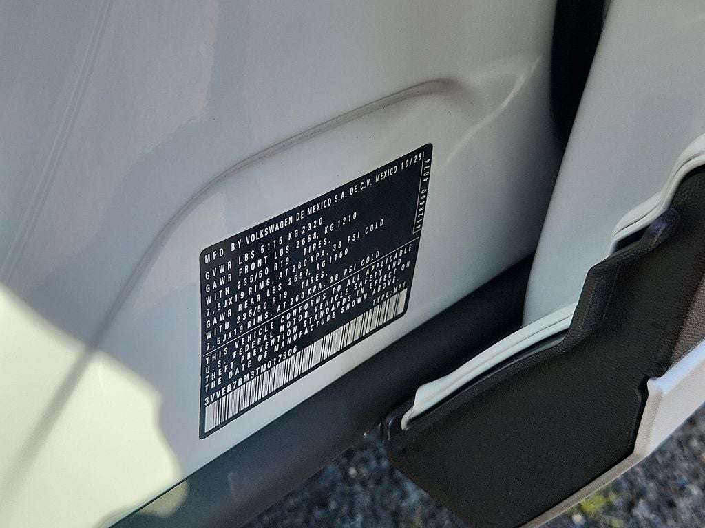 2026 Volkswagen Tiguan 2.0T SE