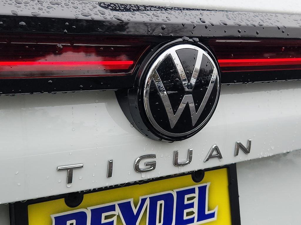 2026 Volkswagen Tiguan 2.0T SE