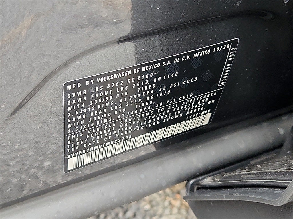 2026 Volkswagen Tiguan 2.0T SE