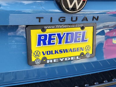 2026 Volkswagen Tiguan 2.0T SE R-Line Black