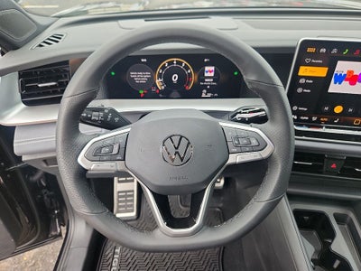 2026 Volkswagen Tiguan 2.0T SE R-Line Black