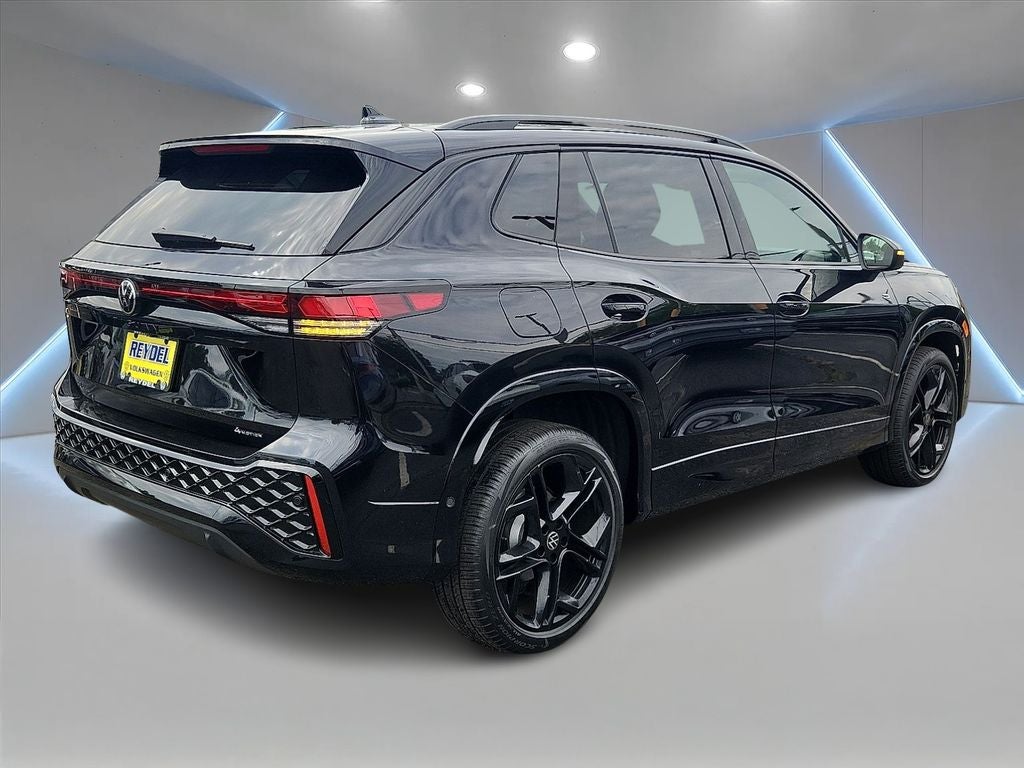 2026 Volkswagen Tiguan 2.0T SE R-Line Black