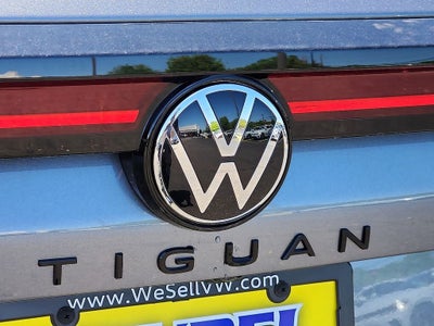 2026 Volkswagen Tiguan 2.0T SE R-Line Black