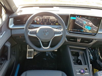 2026 Volkswagen Tiguan 2.0T SE R-Line Black