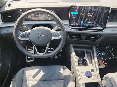 2026 Volkswagen Tiguan 2.0T SE R-Line Black