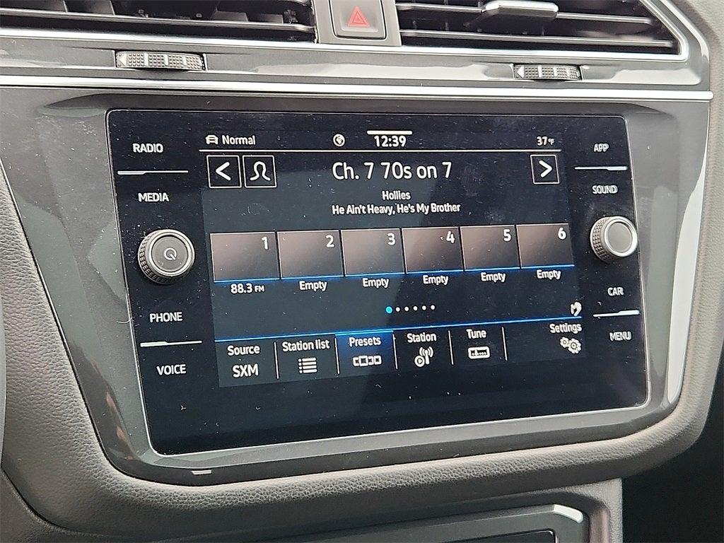 2023 Volkswagen Tiguan 2.0T SE