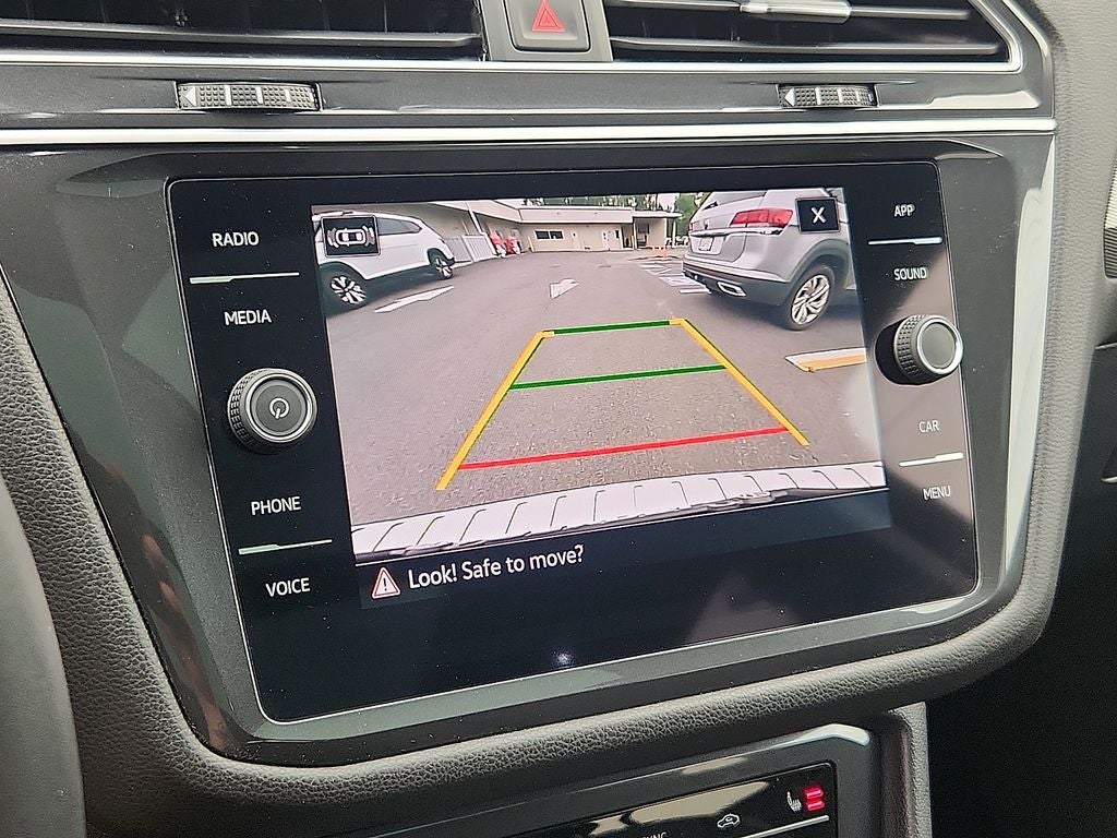2023 Volkswagen Tiguan 2.0T SE