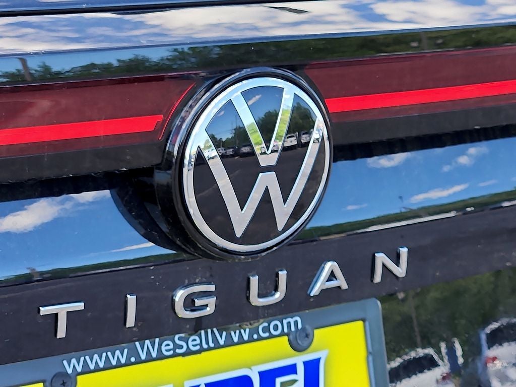 2026 Volkswagen Tiguan 2.0T SE