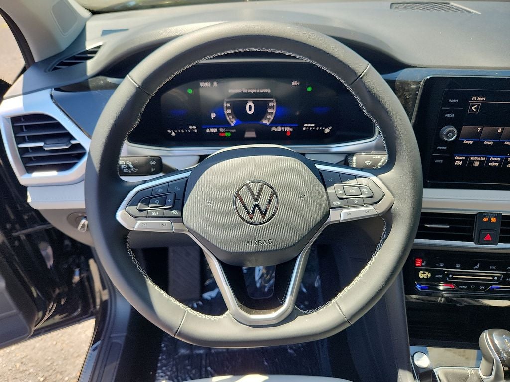 2026 Volkswagen Taos 1.5T SE