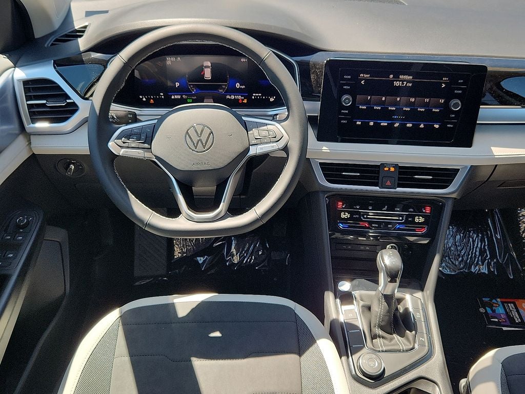 2026 Volkswagen Taos 1.5T SE
