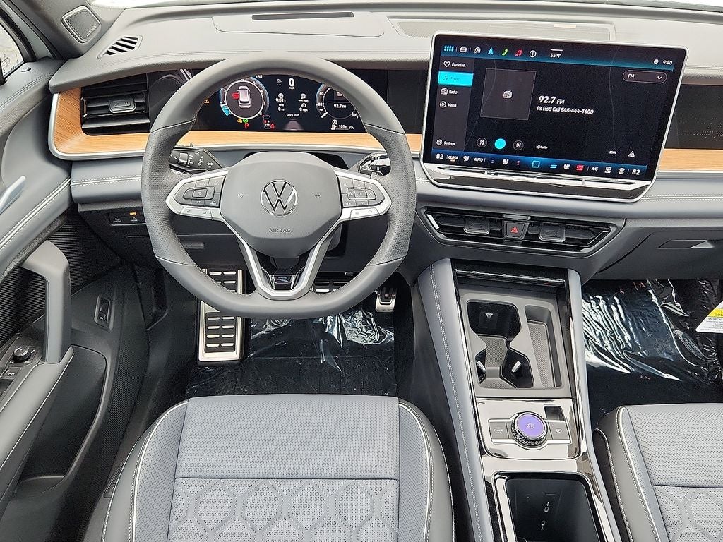 2026 Volkswagen Tiguan 2.0T SEL R-Line Turbo