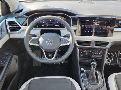 2026 Volkswagen Taos 1.5T SE