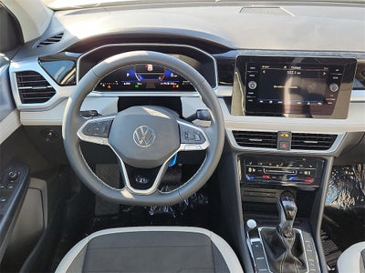 2026 Volkswagen Taos 1.5T SE