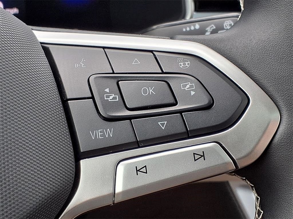 2025 Volkswagen Taos 1.5T SE