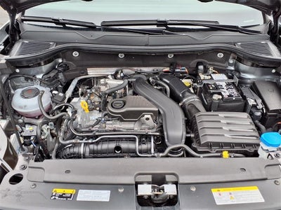 2025 Volkswagen Taos 1.5T SE