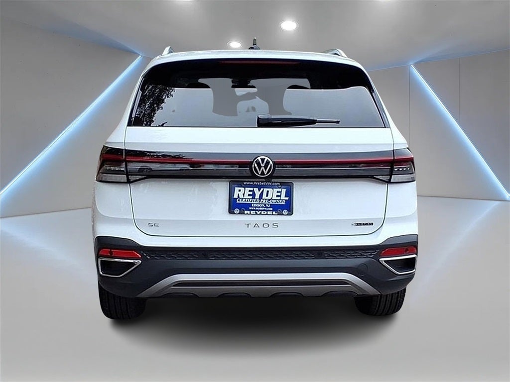 2025 Volkswagen Taos 1.5T SE