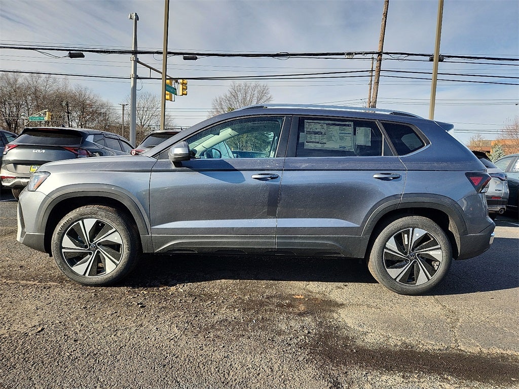 2026 Volkswagen Taos 1.5T SE