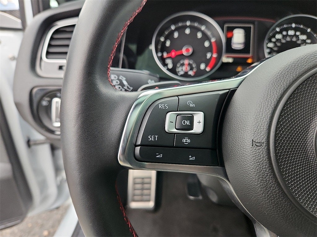 2020 Volkswagen Golf GTI 2.0T SE