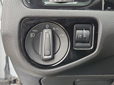 2020 Volkswagen Golf GTI 2.0T SE