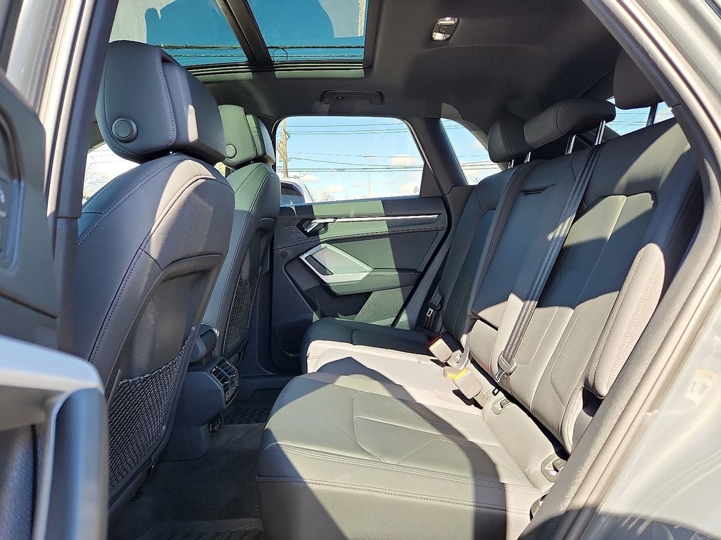 2020 Audi Q3 Premium quattro