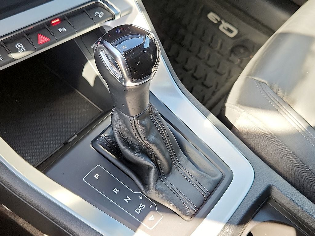 2020 Audi Q3 Premium quattro