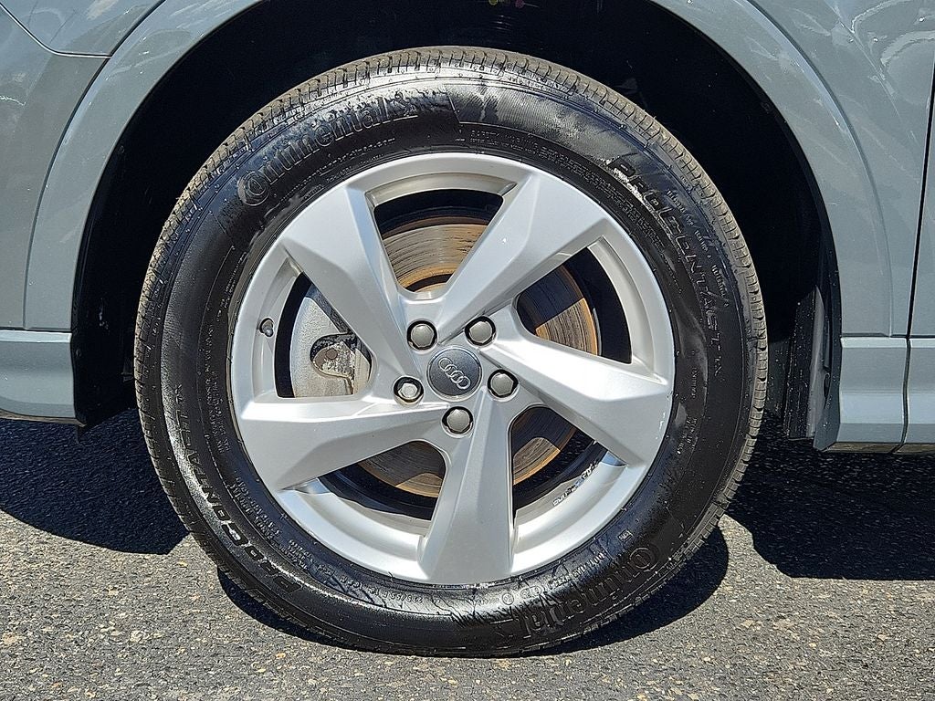 2020 Audi Q3 Premium quattro