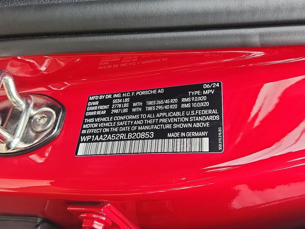 2024 Porsche Macan Base