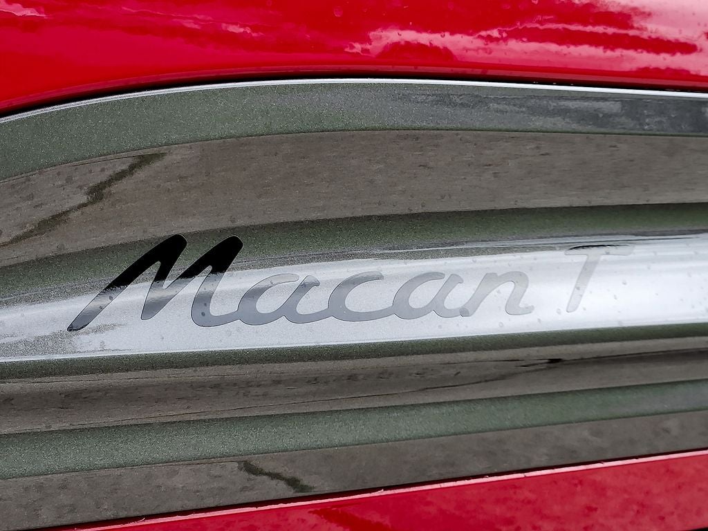 2024 Porsche Macan Base