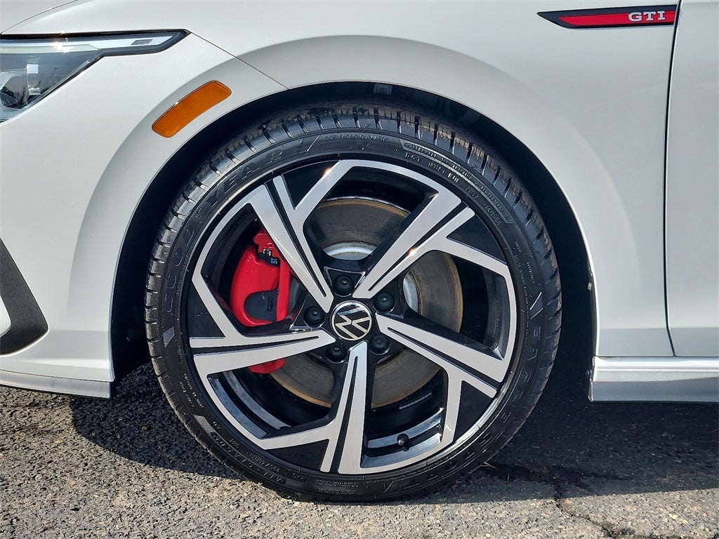 2024 Volkswagen Golf GTI 2.0T SE