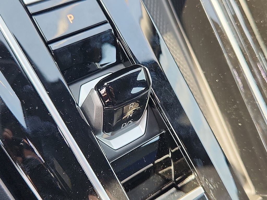 2026 Volkswagen Golf R 2.0T