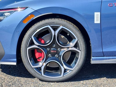 2026 Volkswagen Golf GTI Autobahn